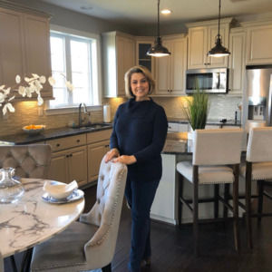 Meet your Posher, Olivia